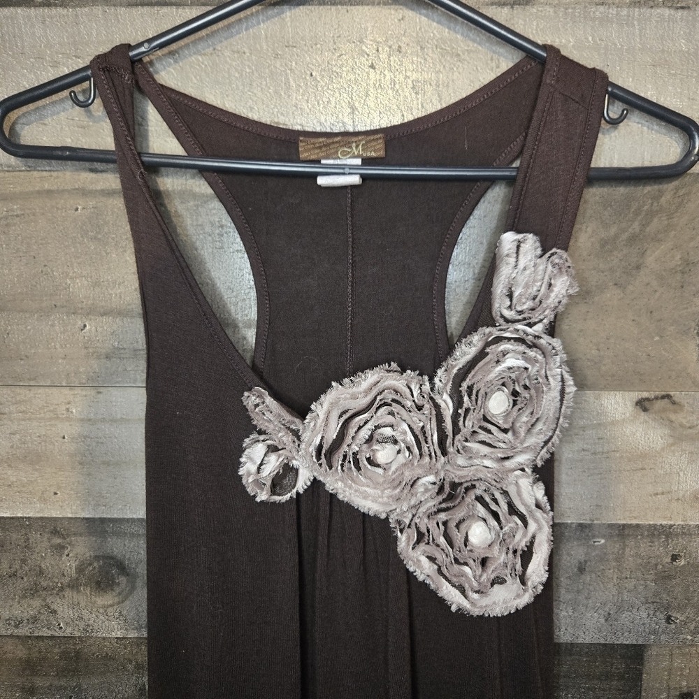 brown maxi dress with floral embellishment - Picture 2 of 4